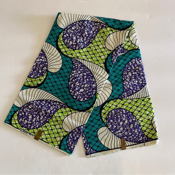 Multicolor Leaf Print Cotton Fabric - Picture 1 of 1